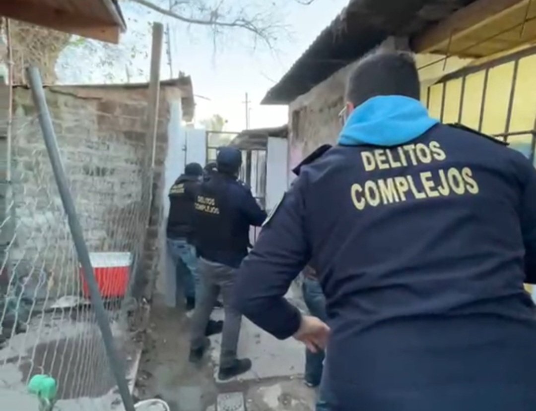 Desarticularon una banda narco en el conurbano: 16 detenidos, más de 1.000 dosis secuestradas y 10 búnkers demolidos