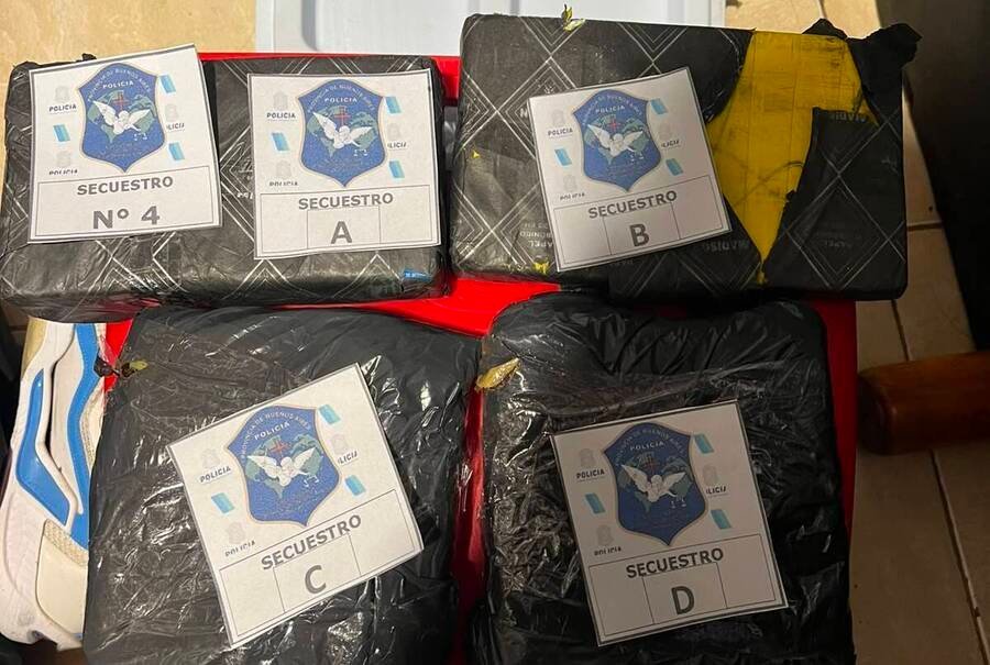 Desbarataron una banda narco en Merlo y Moreno: cuatro detenidos y más de 5 kilos de cocaína secuestrados